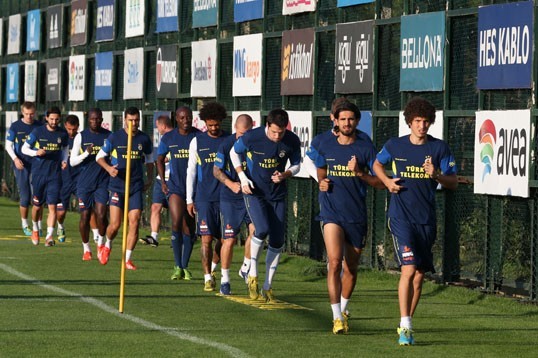Fenerbahçemiz Günü Çift Antrenmanla Tamamladı