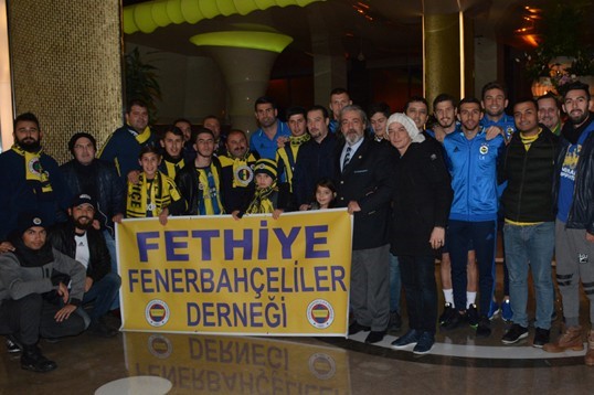 Fethiye Derneğimizden Takımımıza Ziyaret