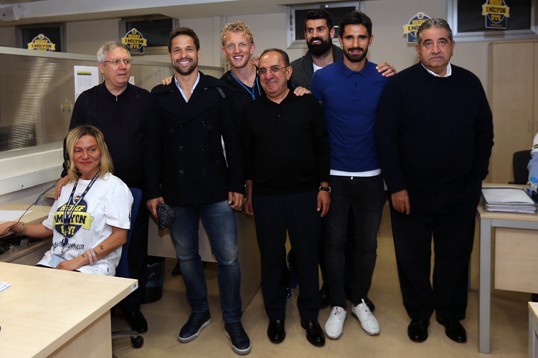 Başkanımız Ve Futbolcularımızdan Taraftarlarımıza Büyük Sürpriz