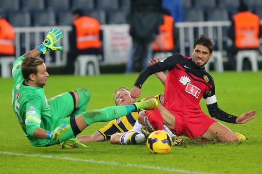 Fenerbahçe 2-2 Eskişehirspor