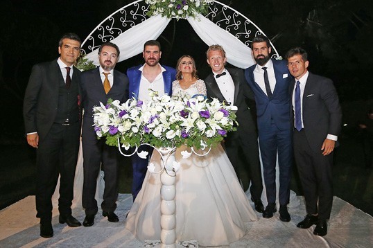 Onur Akkuş Dünya Evine Girdi
