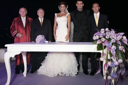 Volkan Demirel Dünya Evine Girdi