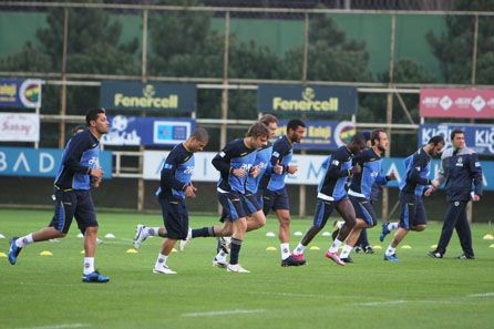 Futbolcularımız Teste Tabi Tutuldu