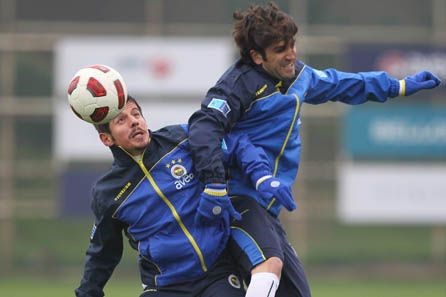 Emre Takımla Çalıştı