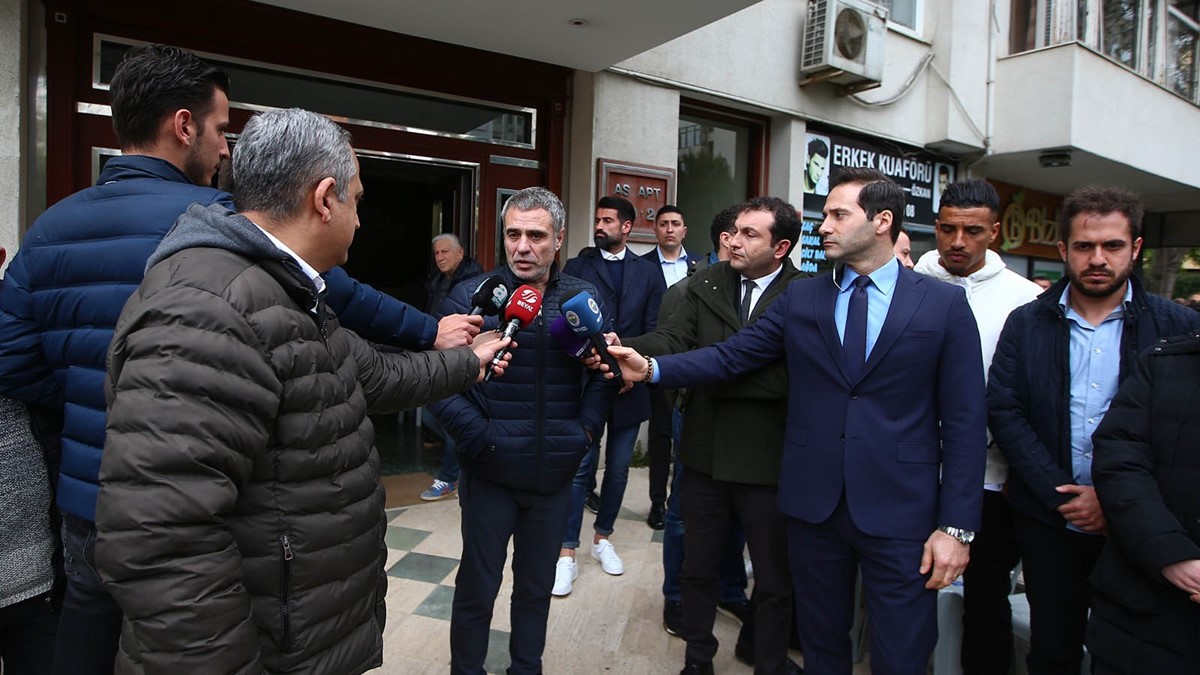 Teknik Direktörümüz ve futbolcularımızdan taziye ziyareti