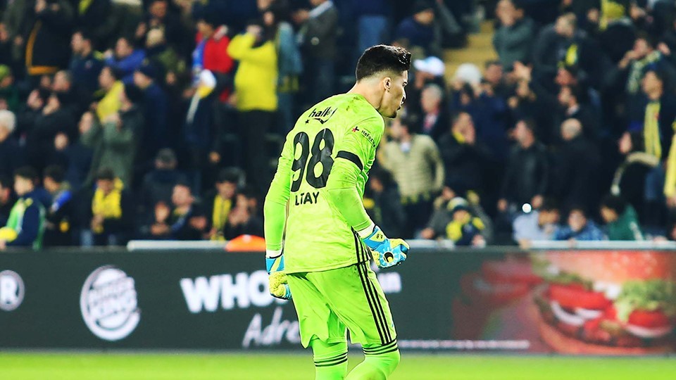 Altay Bayındır: Trabzonspor maçında da galip gelerek yolumuza devam etmek istiyoruz