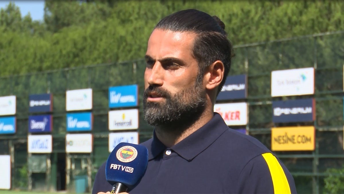 Volkan Demirel: Müzedeki kupamıza her baktığımızda en değerli şampiyonluğumuzu hatırlayacağız